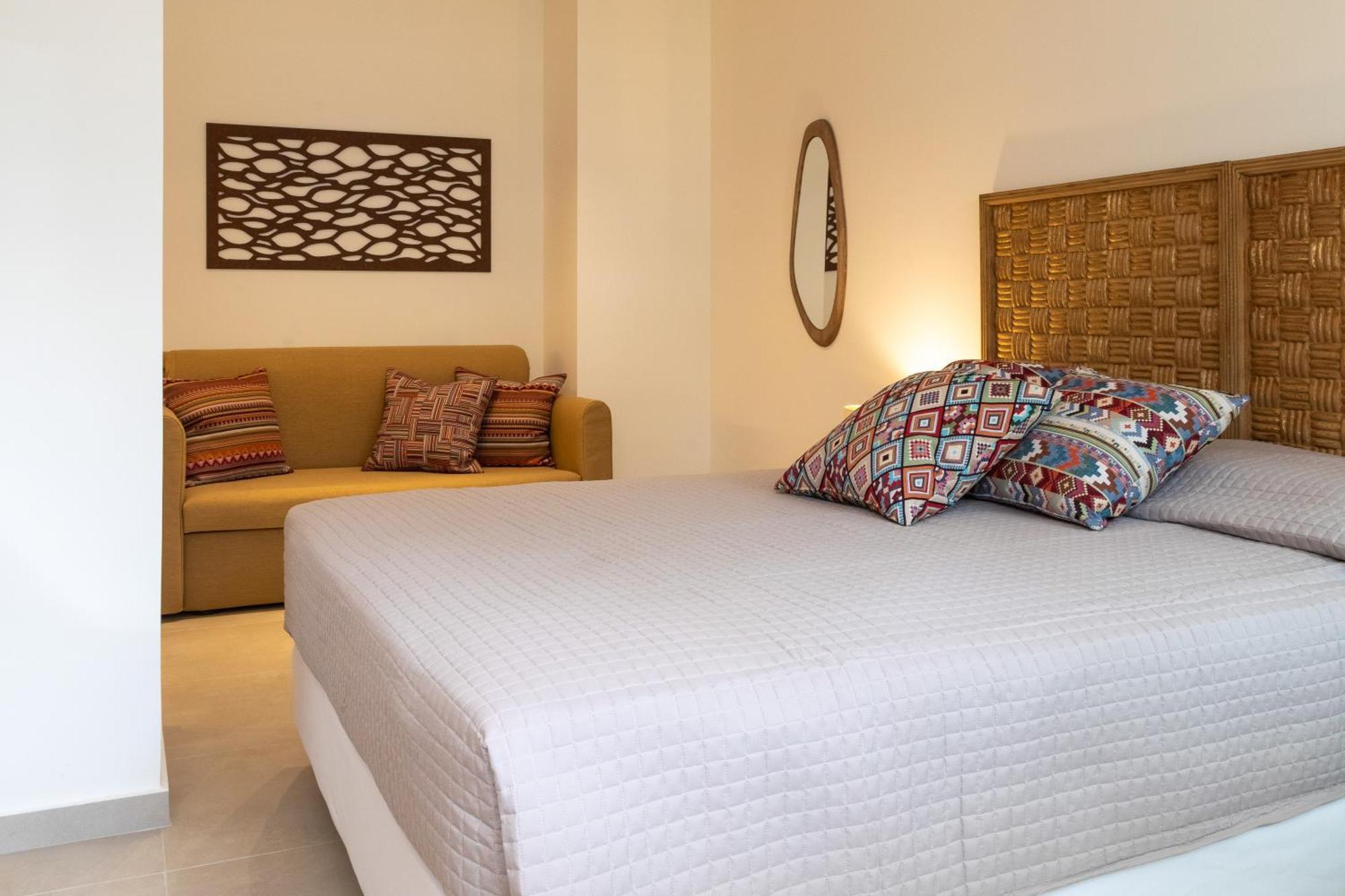 Arancia Elegant Rooms And Suites Tolón Exterior foto